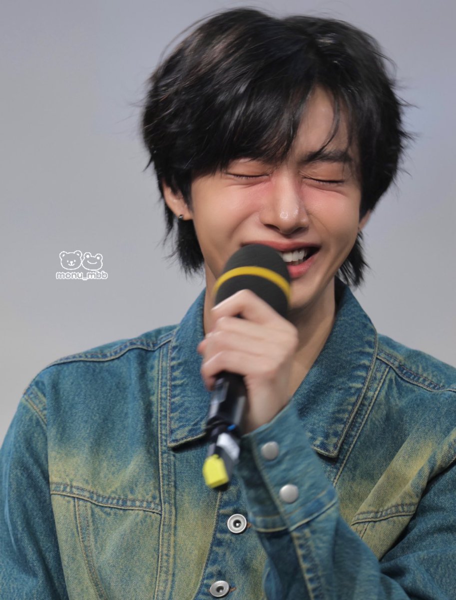 monu_mbb's tweet image. 250913 형원 미니팬미팅

어떻게 웃는 게 이르치 😆