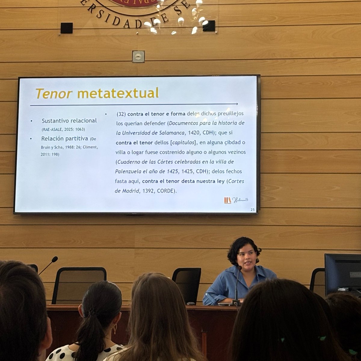 Aquí van algunas imágenes del Seminario Historia15 del viernes, en el que Claudia Morales nos habló sobre la reescritura epistolar en la Baja Edad Media, el tenor de las cartas y las funciones discursivas de esta voz.
Muchas gracias por acompañarnos.