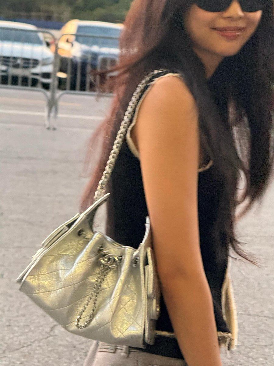ALL ABOUT JENNIE tweet media