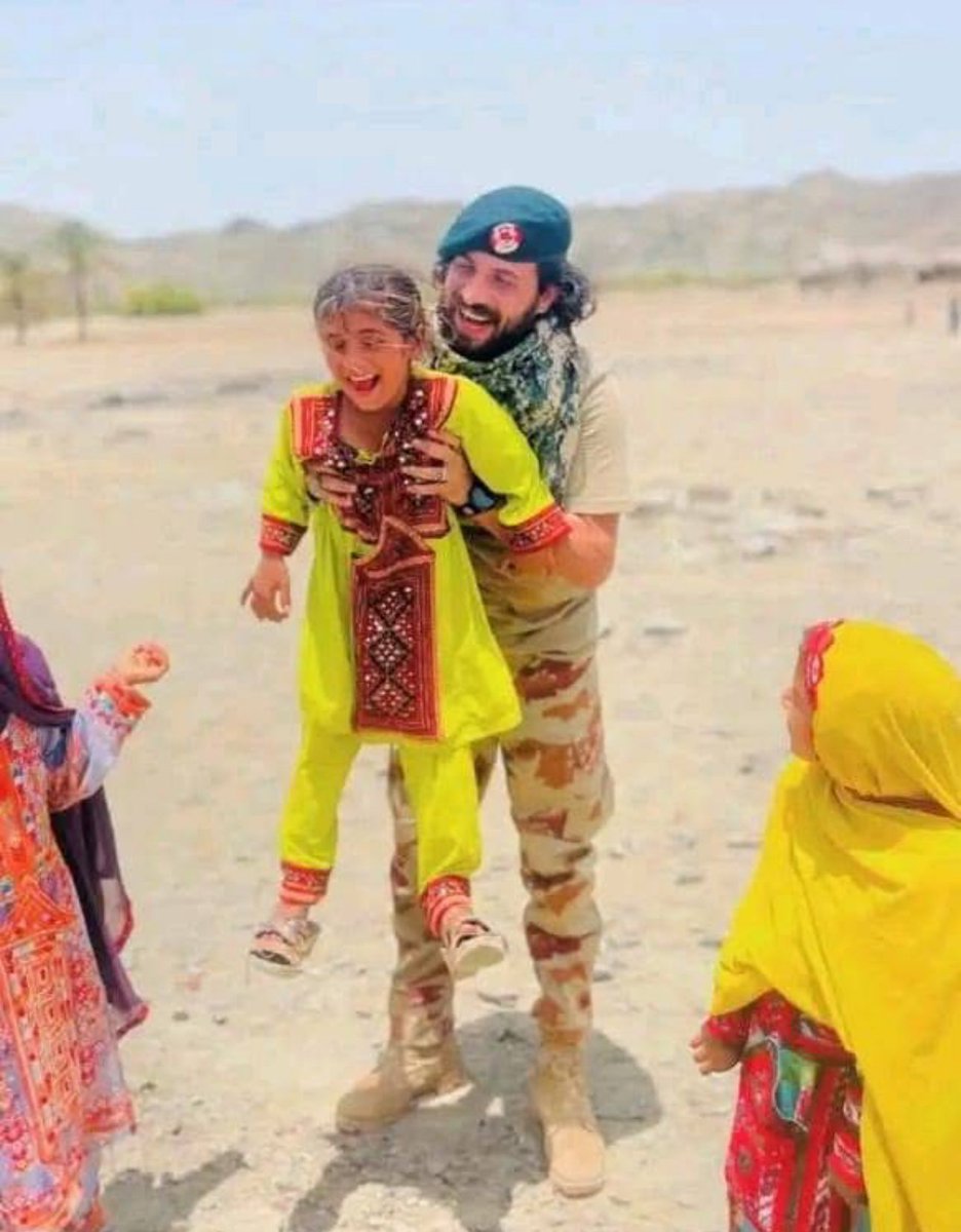 بلوچستان، فتنہ الہند بی ایل اے کا سیکورٹی فورسز گاڑی پر آئی ای ڈی بلاسٹ بلاسٹ میں کیپٹن وقار کاکڑ ، نائیک جنید ، نائیک عصمت ، لانس نائیک خان محمد ، سپاہی ظہور شہید ہوگئے اللہ تعالیٰ شہداء کے درجات بلند فرمائے اور جنت میں اعلیٰ مقام عطا فرمائے آمین ثم آمین 
#Balochistan #TTP