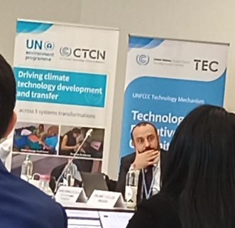 FAOclimate's tweet image. .@UNFCCC Technology Executive Committee in Bonn, @Cop30noBrasil calls for a shift from promises to act, with technology as a bridge to people-centered #climatesolutions.

🌱Technology can be a driver in the transformation of agrifood systems: 

doi.org/10.4060/cd2877…