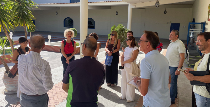 Proyecto OliveoilMedNet: por la autenticidad y sostenibilidad del aceite de oliva
Este proyecto europeo celebró su 4ª reunión para analizar los avances en ambos ámbitos y definir los próximos pasos para su validación científica

Lee más👇
f.mtr.cool/sjczxrttlc