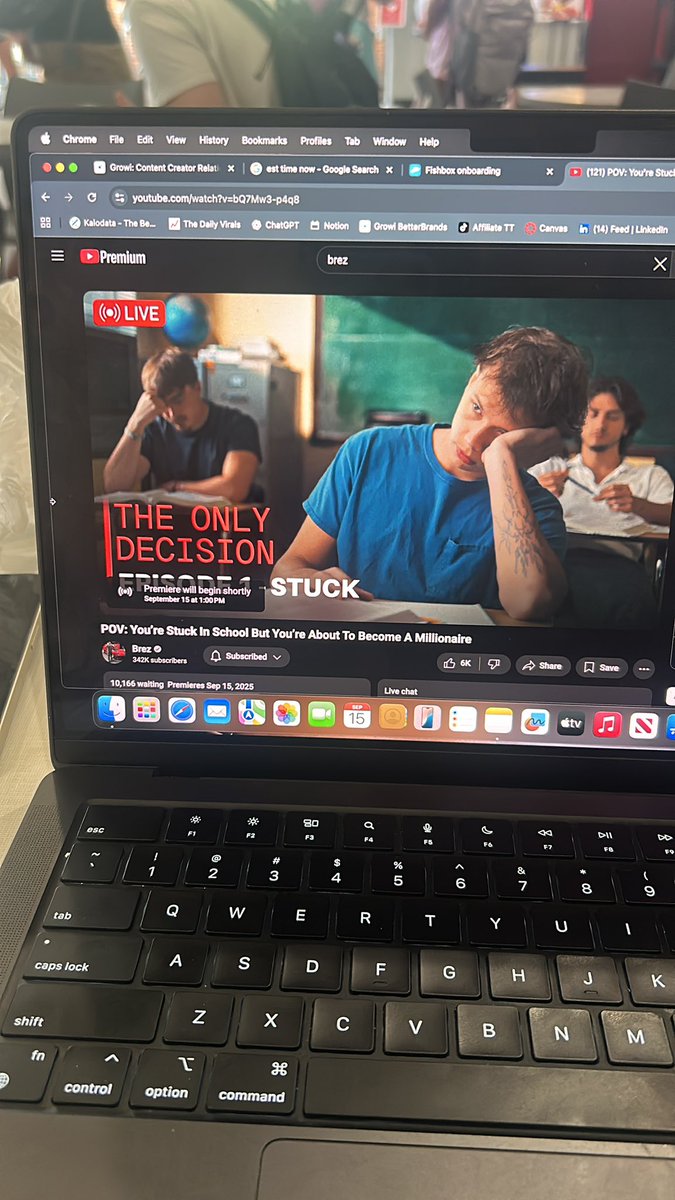 Austin B tweet media