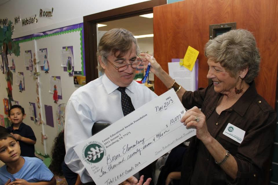 LEAFGrants tweet media