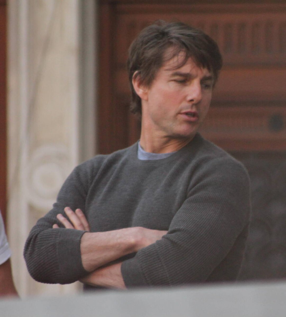 sdrose93's tweet image. Tom in Vienna for Rogue Nation 🥰
#MI5 💙