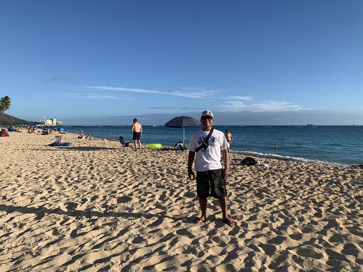 Greetings from the island of Hawaii😎