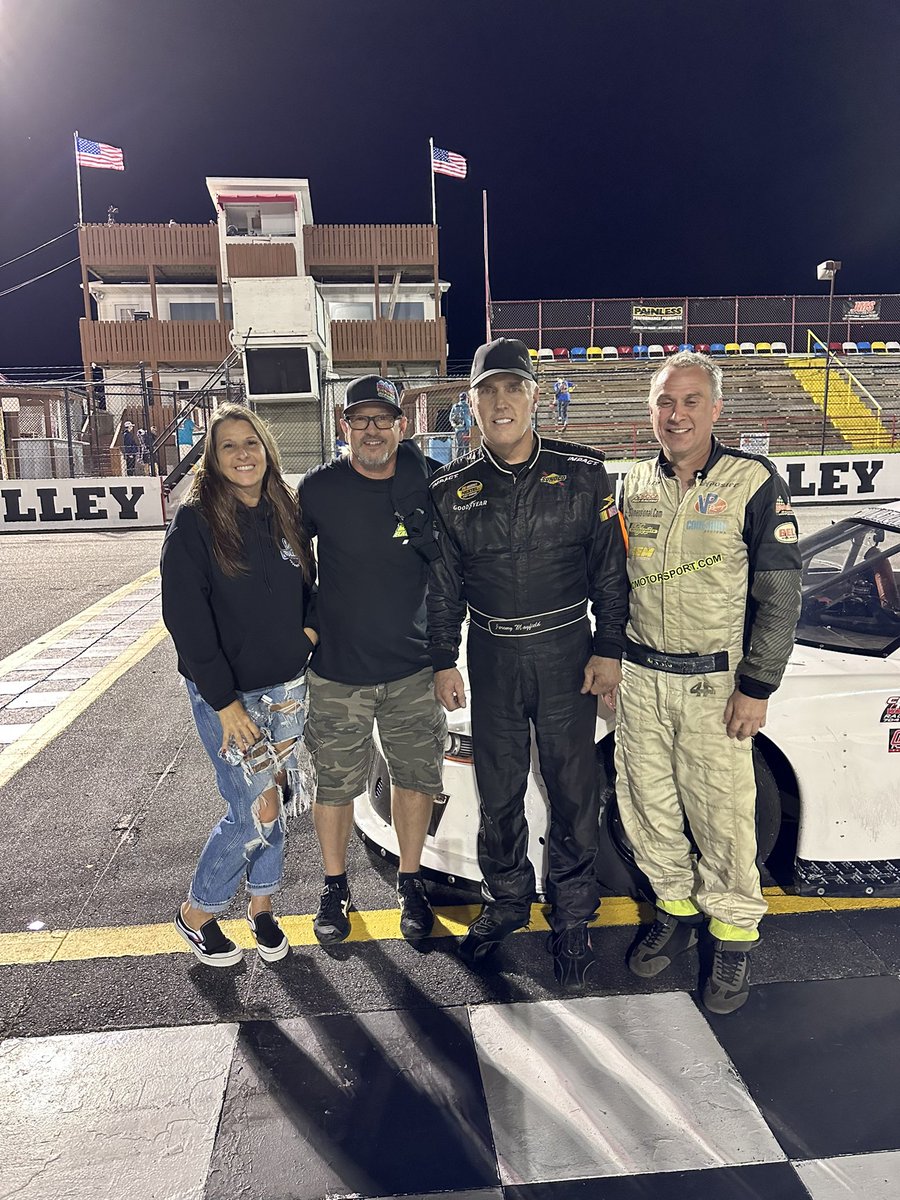 jrocket10 (@jrocket10) on Twitter photo Hey great job over the weekend <a href="/jeremymayfield_/">Jeremy Mayfield</a> ! It was good to meet you. @nascar yall messed up so bad letting him go. Back to back wins and even got wreck to win the last one. Hey great job over the weekend <a href="/jeremymayfield_/">Jeremy Mayfield</a> ! It was good to meet you. @nascar yall messed up so bad letting him go. Back to back wins and even got wreck to win the last one.