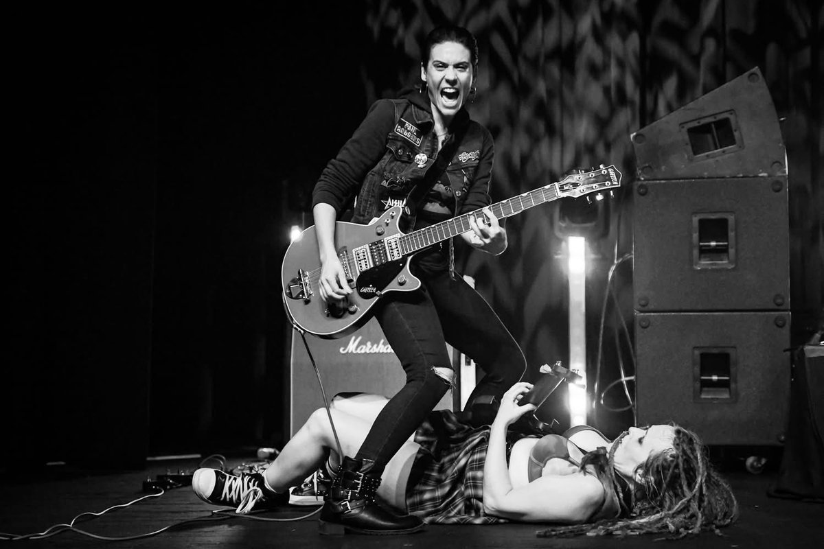 Y’all better get your tickets because Kirkland is about to sell out:

Sept 26th Kirkand Performance Center WA tinyurl.com/yt3meu4t ALL AGES 
Sept 27 Anacortes WA Swinomish Casino tinyurl.com/b7a2thev
#hellsbelles