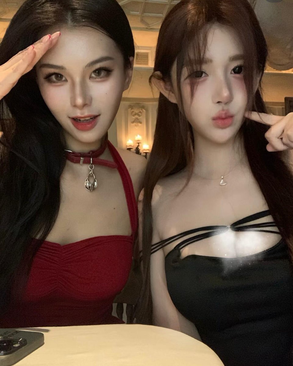 huangshuting322's tweet photo. #dinnerI had dinner with my bestie today, it was a great pleasure https://t.co/cEINBOM51K