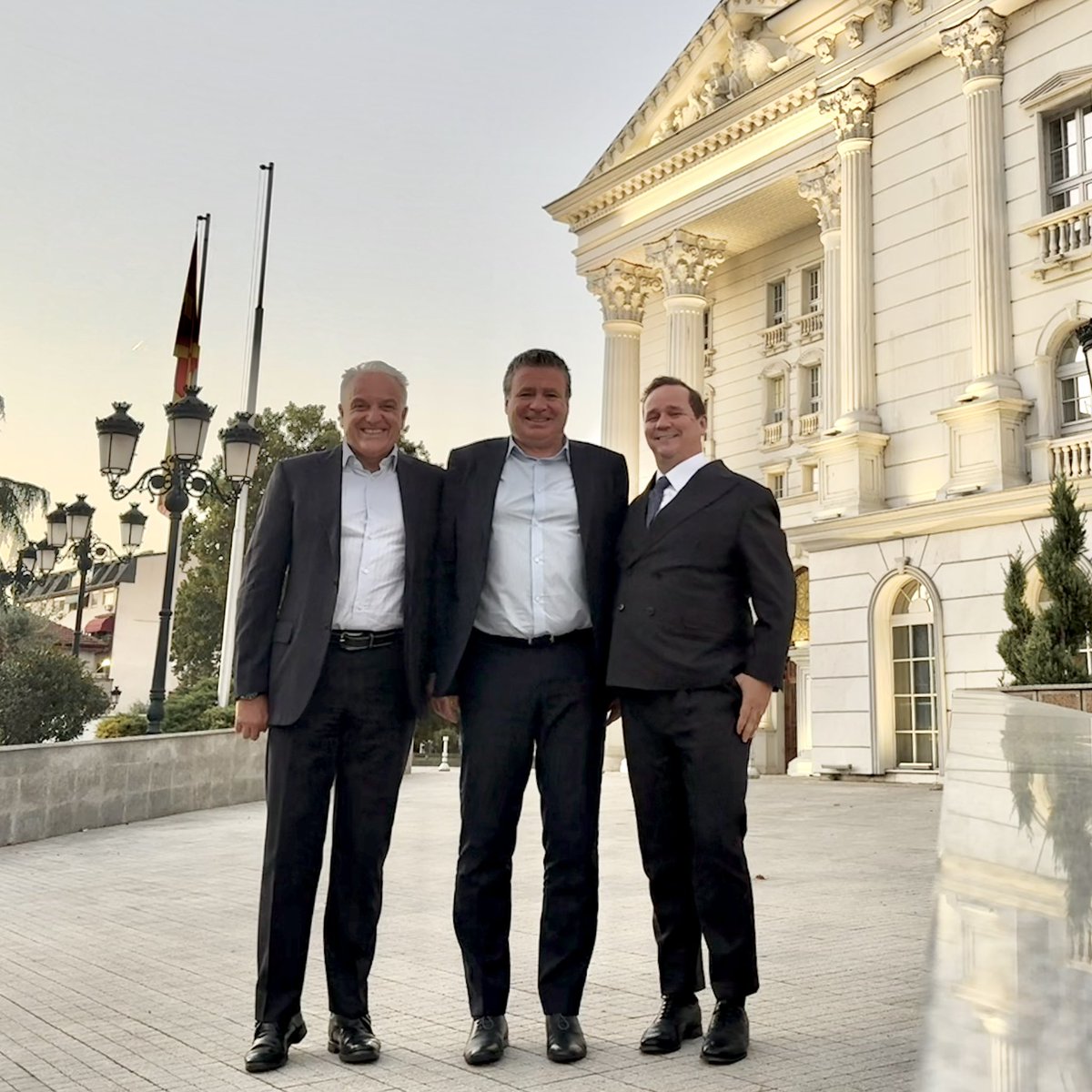 AlexisYellow's tweet image. Every day closer from our objective to become a European financial institution.