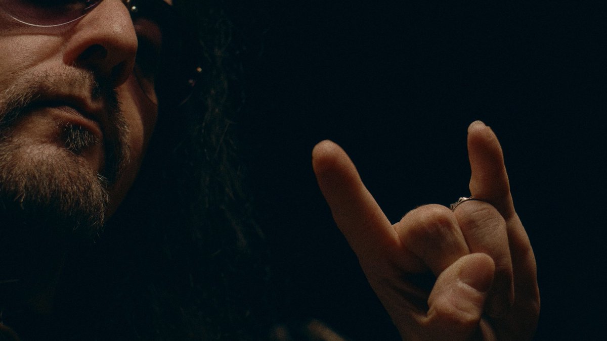 Darkangelthrash's tweet photo. Dark Angel- Resurrection: The Making of Extinction Level Event Pt. 2 "Rise Of The Fallen"
https://t.co/TuDO81hxum
#darkangelthrash
#americanthrash
#thrashmetal
#extinctionlevelevent
#darknessdescends
#reversedrecords https://t.co/30exP3vIta