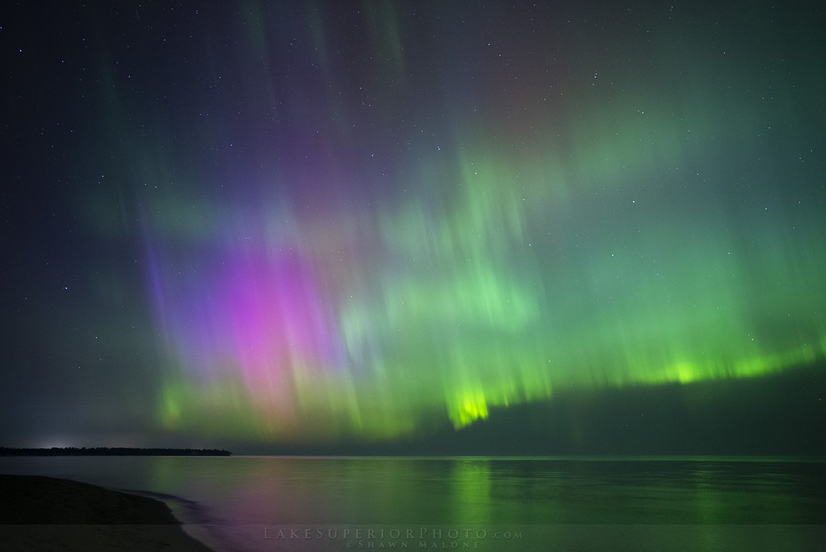 From Marquette, MI - Beautiful mid September evening with Lake Superior calm...what a wonderful night of auroras✨ When those pinks happened, it was amazing!