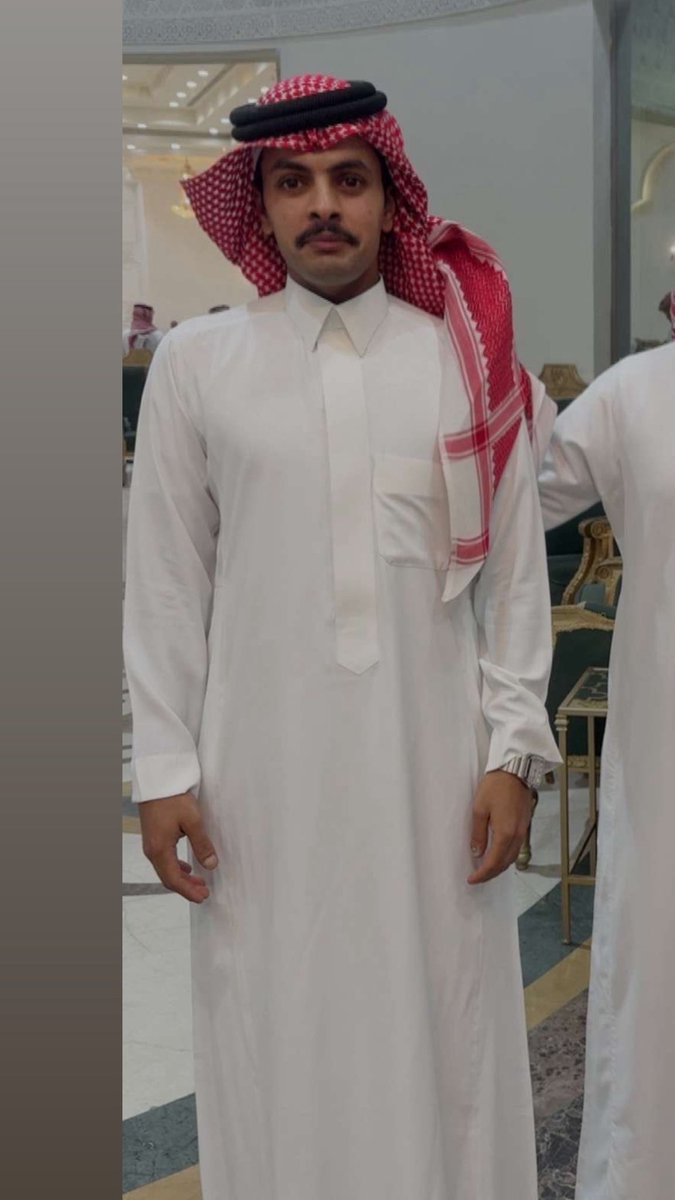 واجه ظروف الحياة ولا اتحزم
غير بالي عابدينه، خايفينه

وخل في نفسك ثقة ولا تضيم
دام موتك مايجيك الا بحينة

لاتهقوا بااي شخص ولا تعشم
مابعد كبر العشم غير الغبينة