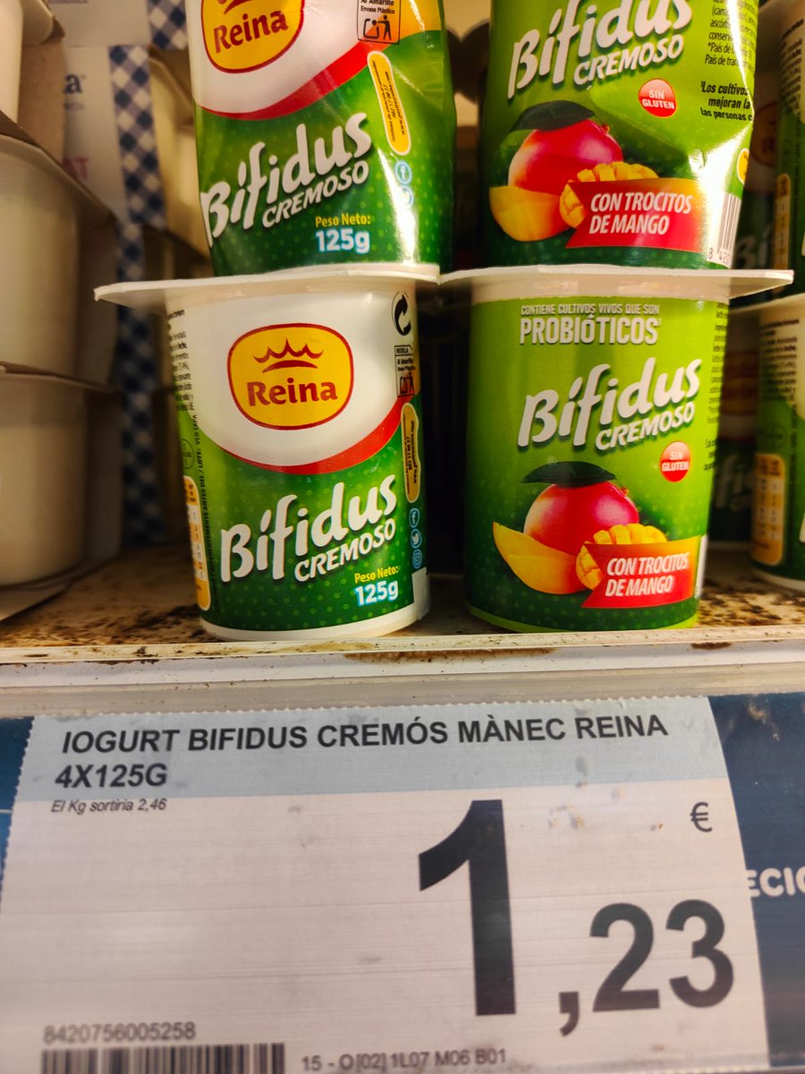 ¡¡Catalanoparlants nesecito ajuda!! Decidme por favor que mango en català no és "mànec" y que lo han traducido con el Google translator. Por saber de quién reírme exactamente.