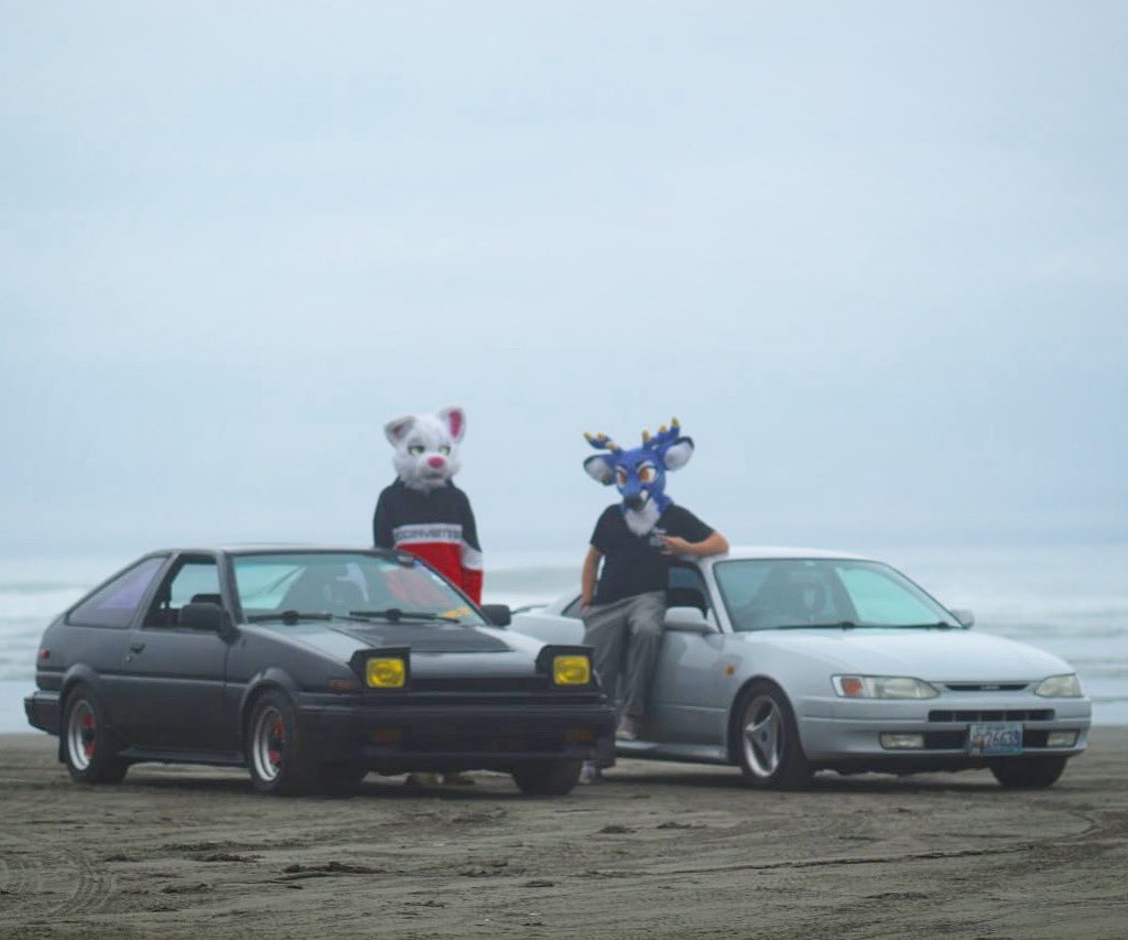 single? nah. 2 yrs and counting 💍