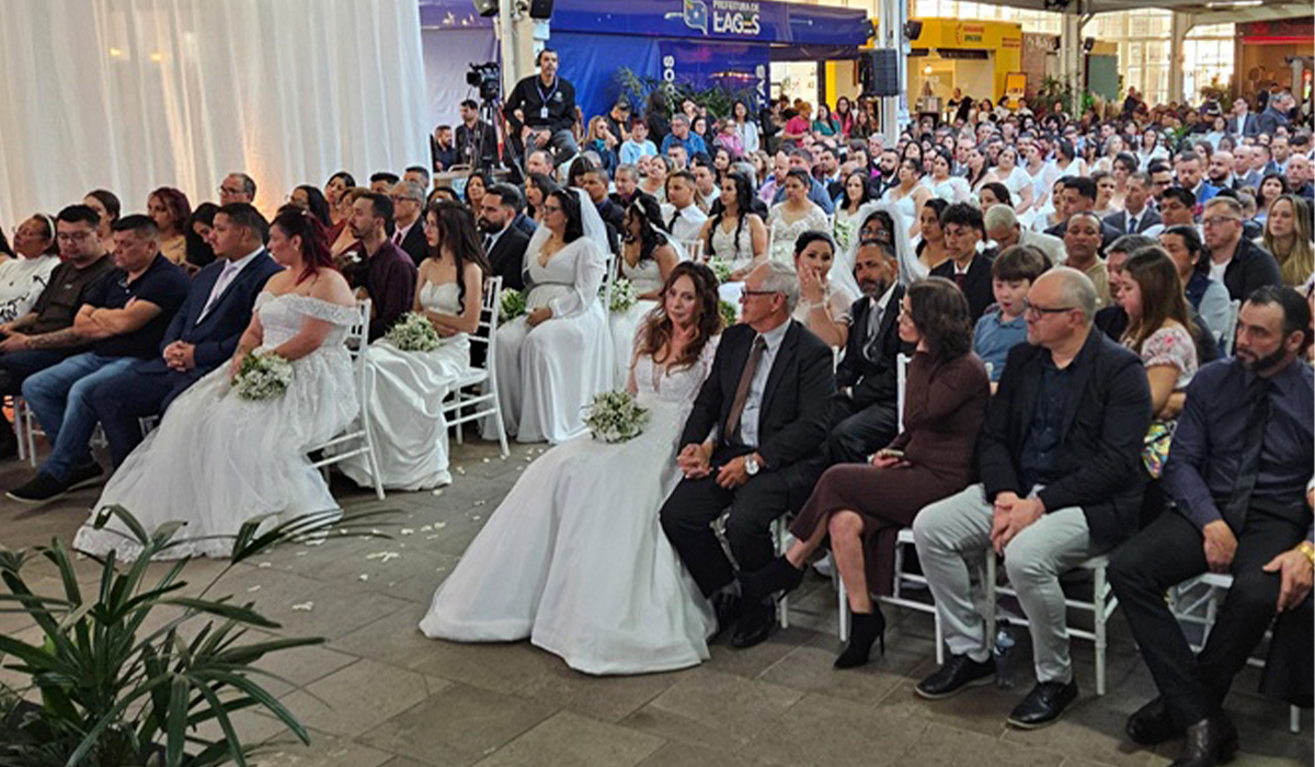 tvbvonline's tweet image. FOTOS: Casamento coletivo em SC oficializa união de 34 casais de baixa renda

📶Todos os serviços, até os de cuidado individual, foram oferecidos de forma gratuita pelas instituições parceiras #Notícias #SantaCatarina #LagesSc

Confira no Portal TVBV: tvbv.com.br/fotos-casament…