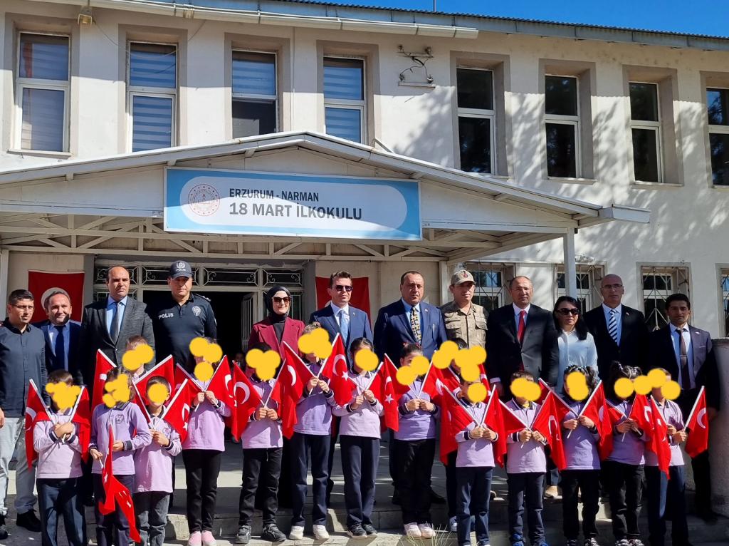 18 Mart İlkokulu, İlköğretim  Haftası kutlama programını  gerçekleştirdi.

18martilkokulu.meb.k12.tr/icerikler/ilko…