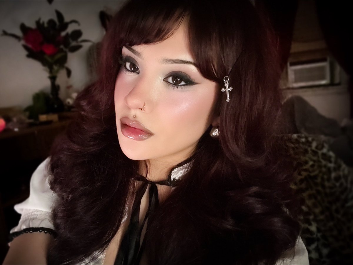 𝓂𝑒𝓁 𝄞 tweet media