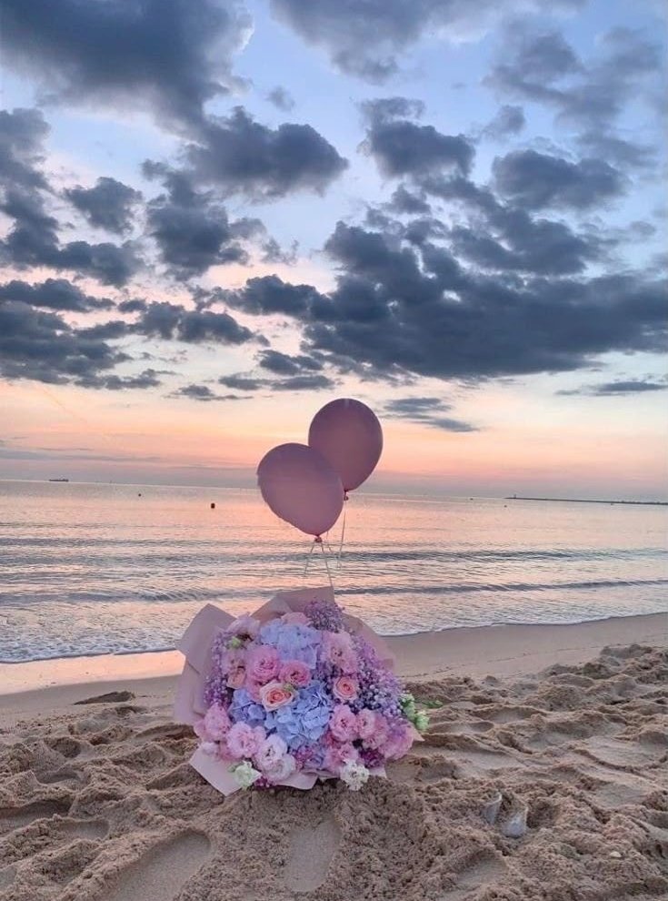 digerkm's tweet image. Hiç kimse kendisi için gizlenen müjde ve mutluluğu bilemez.