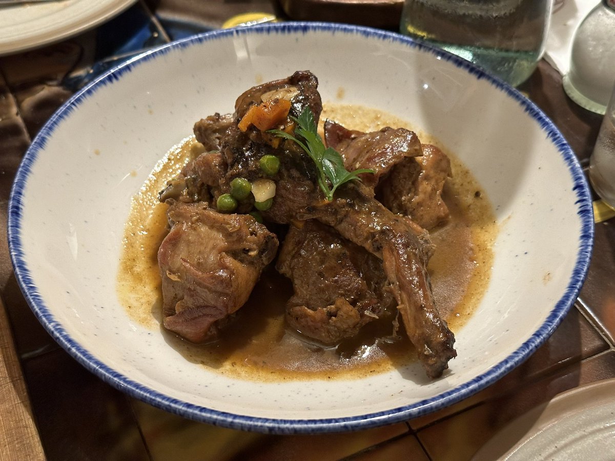 Rabbitbutt12's tweet image. ウサギ料理美味しそう🎵
人は魚でも動物でも有り難く御遺体をいただいて命を繋いでいる