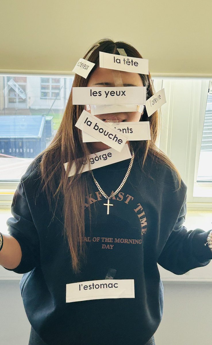 PortyMFL's tweet image. A few laughs with S3 today practising Le Corps 😂💪🏼🦵🏼🦻🏼👃🏼👀 🇫🇷 @PortyMFL @PortyAcad #readyforlearning