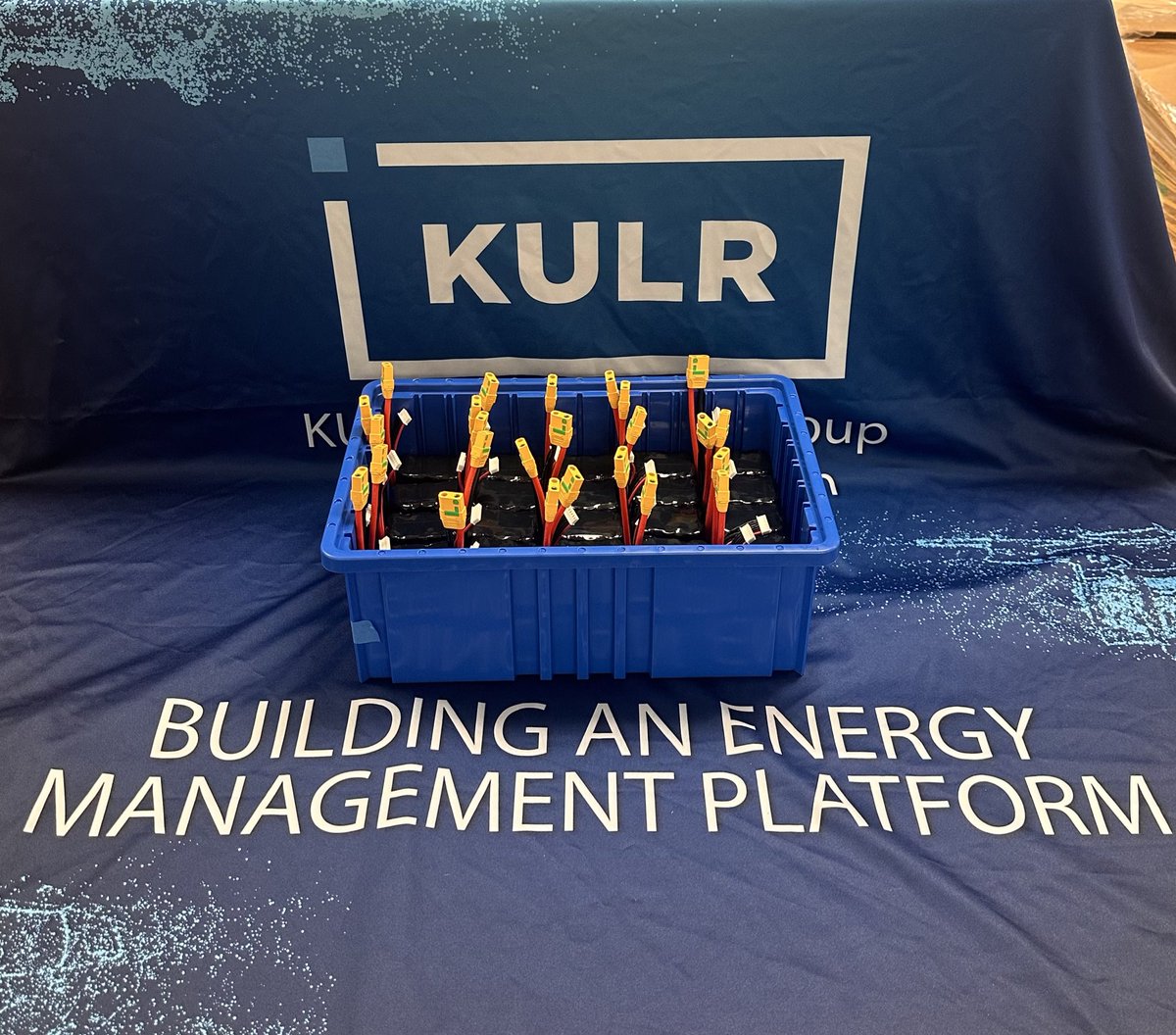 peterhugheskulr's tweet image. KULR ONE ® AIR manufacturing in full swing at our Webster facility! 

These K1A are getting ready to be shipped out to customers! 

$KULR @KULRTech