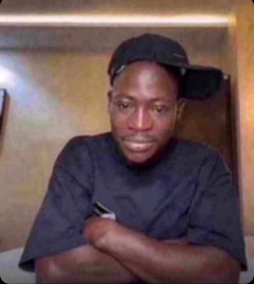 wodidi_ek's tweet photo. But what was really going through my head the time I badly wanted to leave my father’s house and rent  my own place.😭🤦🏿 https://t.co/8PAD9hYSuX