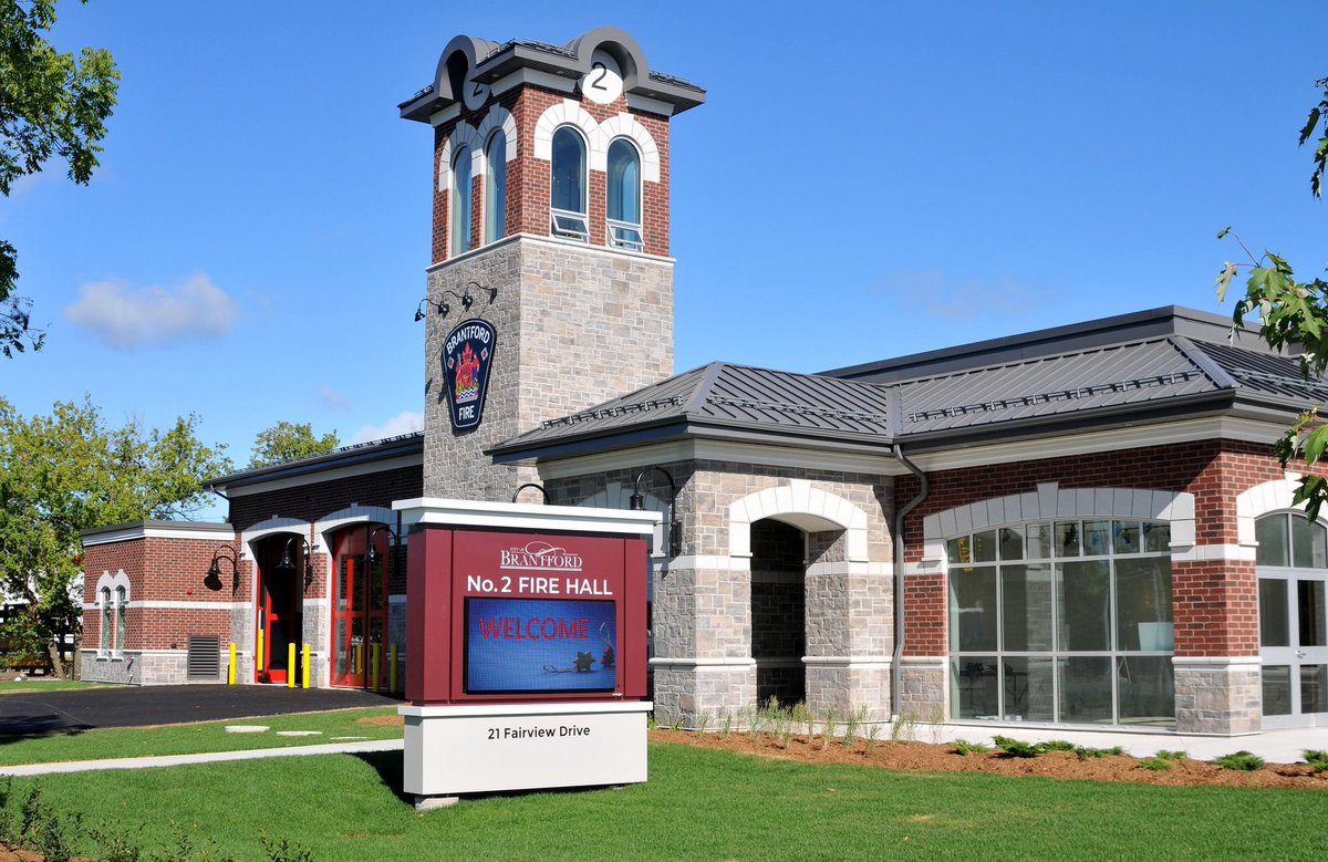 🚨 Brantford’s new Fire Station #2 opened in 2020 at Fairview Dr., replacing the 1960 hall on St. Paul Ave. Modern upgrades include a community room, museum, and safer living quarters — progress our growing city needs. #Brantford