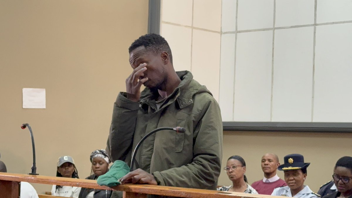 KhomolaNhlanhla's tweet image. Oupa Hector Ringani, Soweto’s alleged serial rapist, appeared in the Protea Magistrate’s Court facing 35 counts of rape, 23 counts of robbery with aggravating circumstances, 21 counts of kidnapping, and 15 counts of pointing a firearm.@dailysunsa 
#soweto
#serialrapist