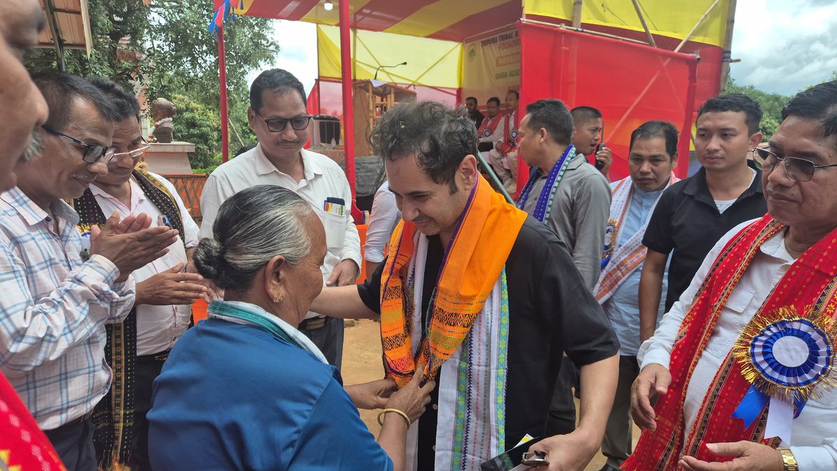 TIPRA (@tipra_official) on Twitter photo #Bubagra <a href="/PradyotManikya/">Pradyot_Tripura</a> today laid the foundation stone of the Maharaja Kirit Bikram Manikya Auditorium at Garia Academy, Bagma.
#TIPRA #Bubagra <a href="/PradyotManikya/">Pradyot_Tripura</a> today laid the foundation stone of the Maharaja Kirit Bikram Manikya Auditorium at Garia Academy, Bagma.
#TIPRA