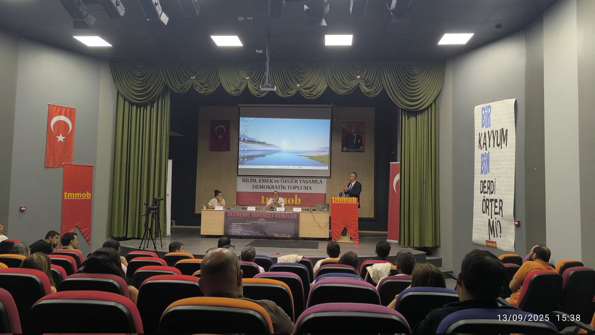 Dersim'de bileşeni olduğumuz TMMOB Bölge ikklar ile toplantı aldık ve ‘dersim dört fay içinde’ deprem paneline katıldık. Birleşe birleşe güçleneceğiz!
#dersim
#siirt 
#deprem