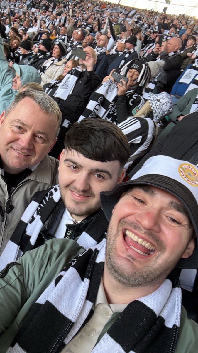 Wanna wish my best mate a massive happy 22nd birthday, some boy my Jackie chan ya nar, love you son <a href="/JackWhillis/">Jack Whillis</a> up the fucking mags ⚫️⚪️⚫️⚪️ 🖤🤍🖤