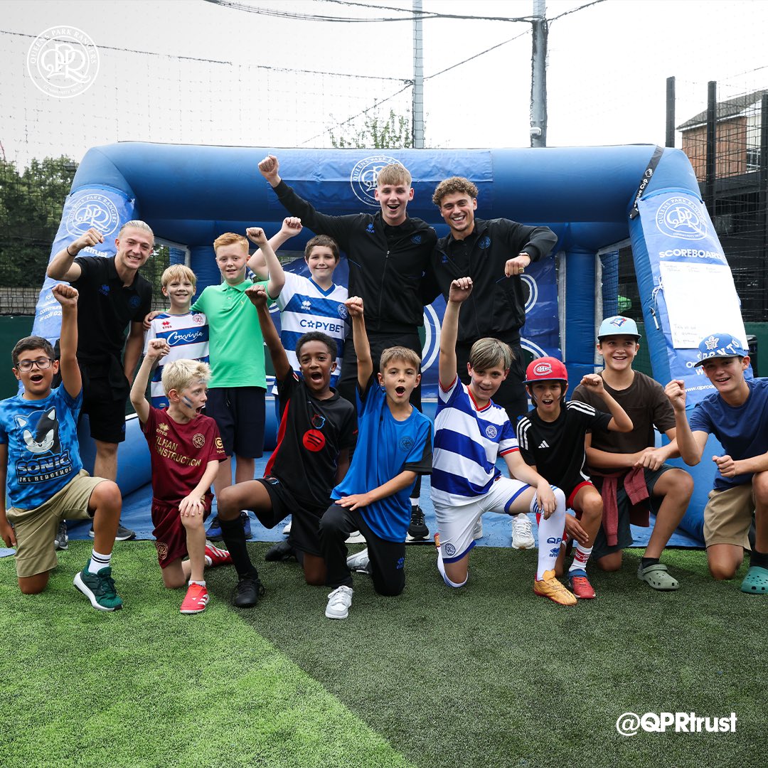 ⚽️ Weekly Coaching Sessions are back in the following locations: 

💙 Shepherds Bush
💙 Northolt
💙 Hayes

▶️ tinyurl.com/WeeklyCoaching…