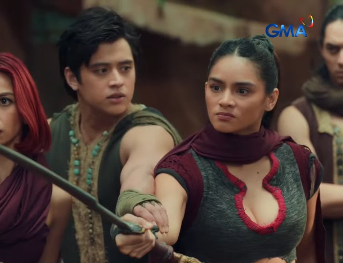 Chess_mosa's tweet photo. This scene is giving old gen sanggre bardagulan. Amihan vs Pirena, Alena as taga-awat and Danaya as always Amihan loyalist and defender.

#SanggreAngMgaItinakda #sanggre https://t.co/TNwgMs1cwB