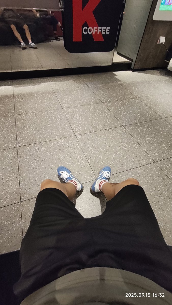 TIOOIM ' G tweet media