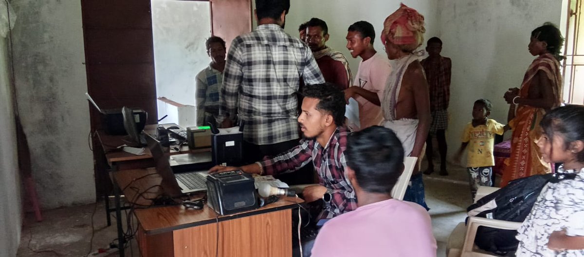 DParsali's tweet photo. PM JANMAN Saturation camp was conducted today at the DKDA, Parsali Office premises.
Villages covered today - Nirgundi, Nisikhal, Sarijhola.
Today's Interventions-
7 Aadhar updated,13 new job card application, 1 birth certificate issue, 12 medical checkup https://t.co/ykW4iJNsDe