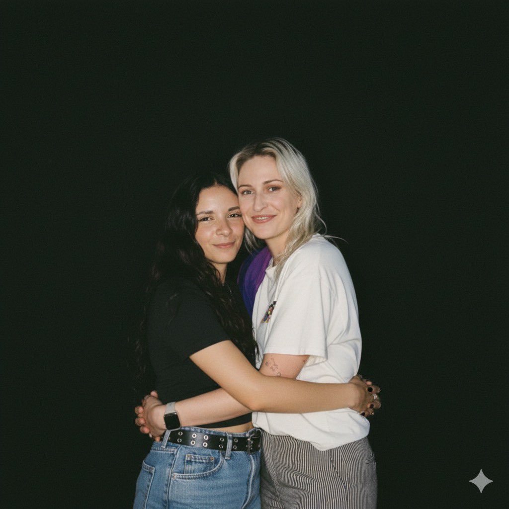eu e minha namorada Emily Armstrong 🤍 invejosos dirão que é montagem 🗣️