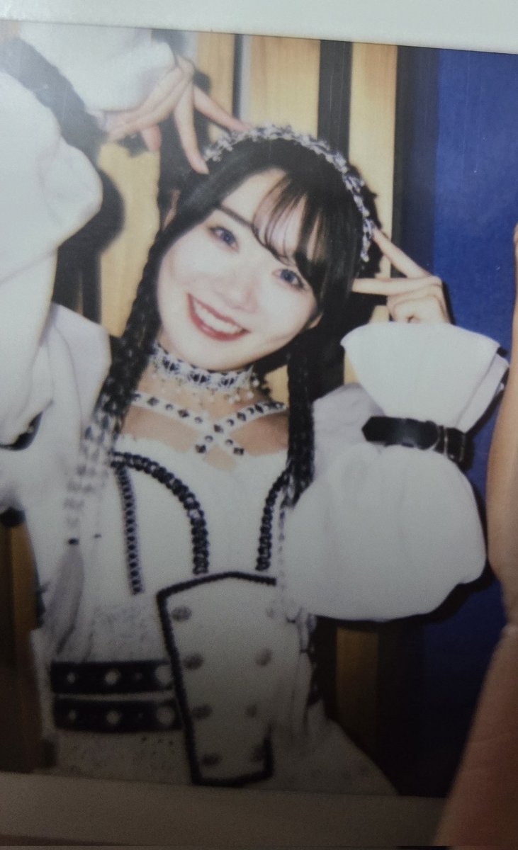 萌ちゃんと今日のメインテーマのケットシーのポーズ

アルカナさんみたいなかっこいいライブの練度をもう少し上げていきたいね～みたいな話をしました！楽しみが増えるな！