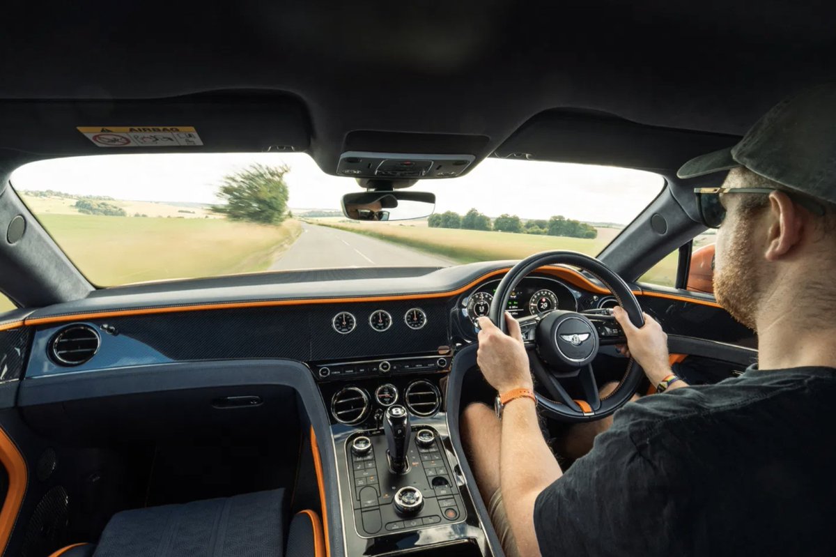 The heaviest, most powerful Conti GT ever made is loud and proud about its hybrid status - but is it good too? pistonheads.com/news/bentley/c…