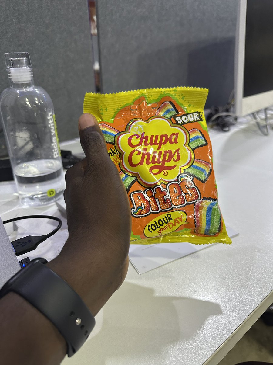 Seeing this and I remember <a href="/oyinbby_/">chupa chups</a> 😂