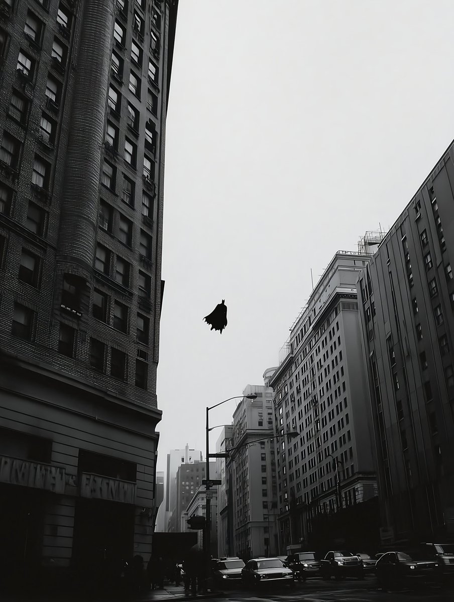 I dare you to beat my wallpaper 🦇