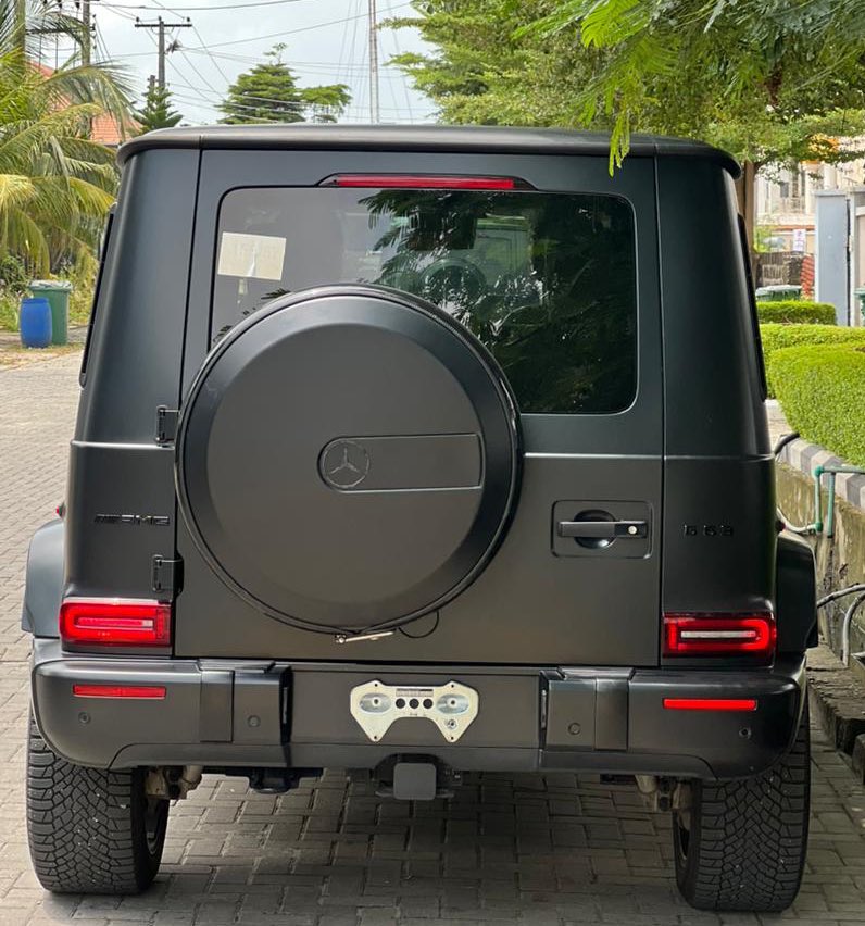 2020 Mercedes Benz G63 AMG now available. 
-Grey on Red interior
Contact for details 📥