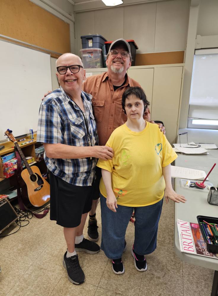CLHamilton_'s tweet image. Winona always loves it when Rick the musician comes to perform. Everyone was singing along and truly enjoying themselves! 🎶 😄

#HelpingBuildGreatLives #DisabilityInclusion #DevelopmentalDisabilities #InclusionMatters