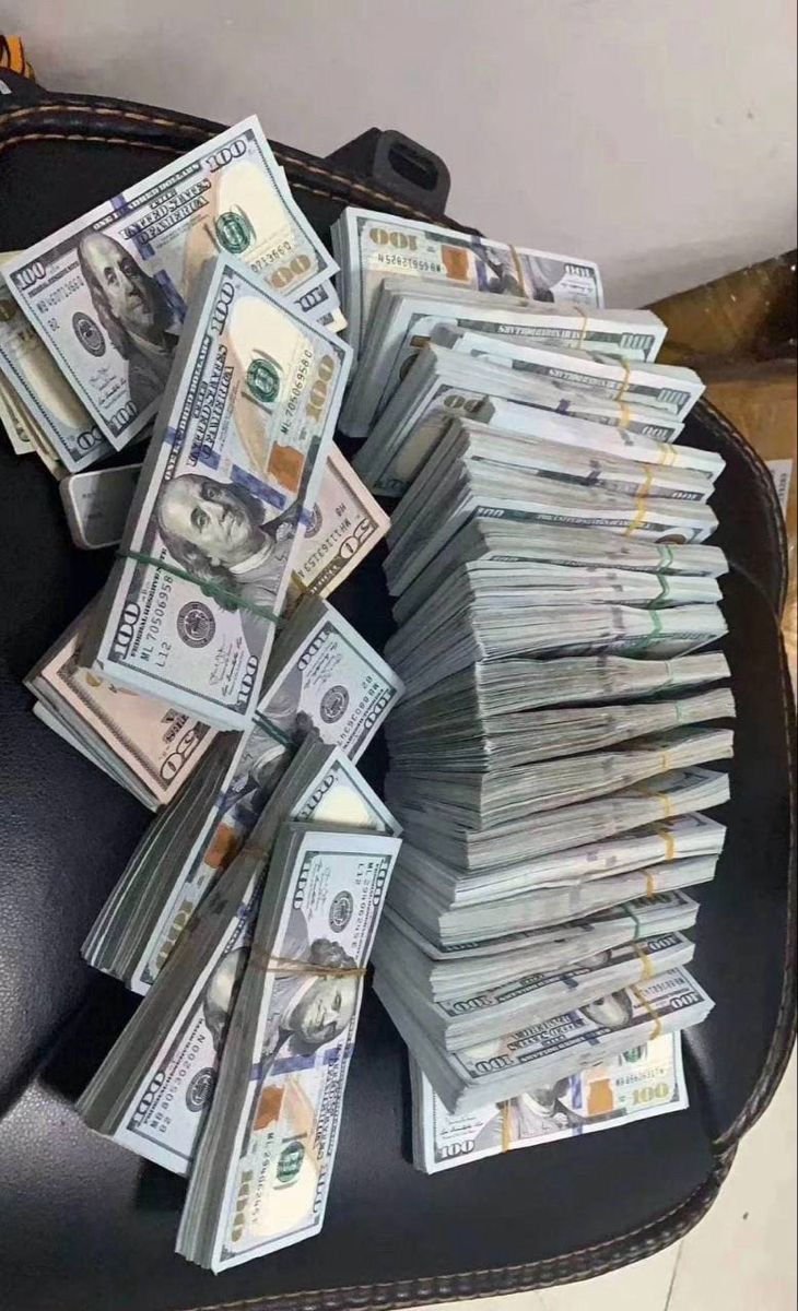 DearS_o_n's tweet photo. Moneyfesting. https://t.co/mEpkm4WQZH