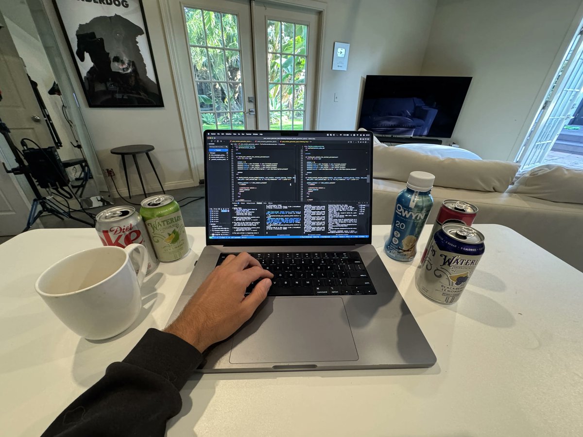 starter_story's tweet image. don't be a fool.
success looks like this:
– deep work on a project
– for ~2 hours/day
– for 1 year
do this and your life will NEVER be the same again.
