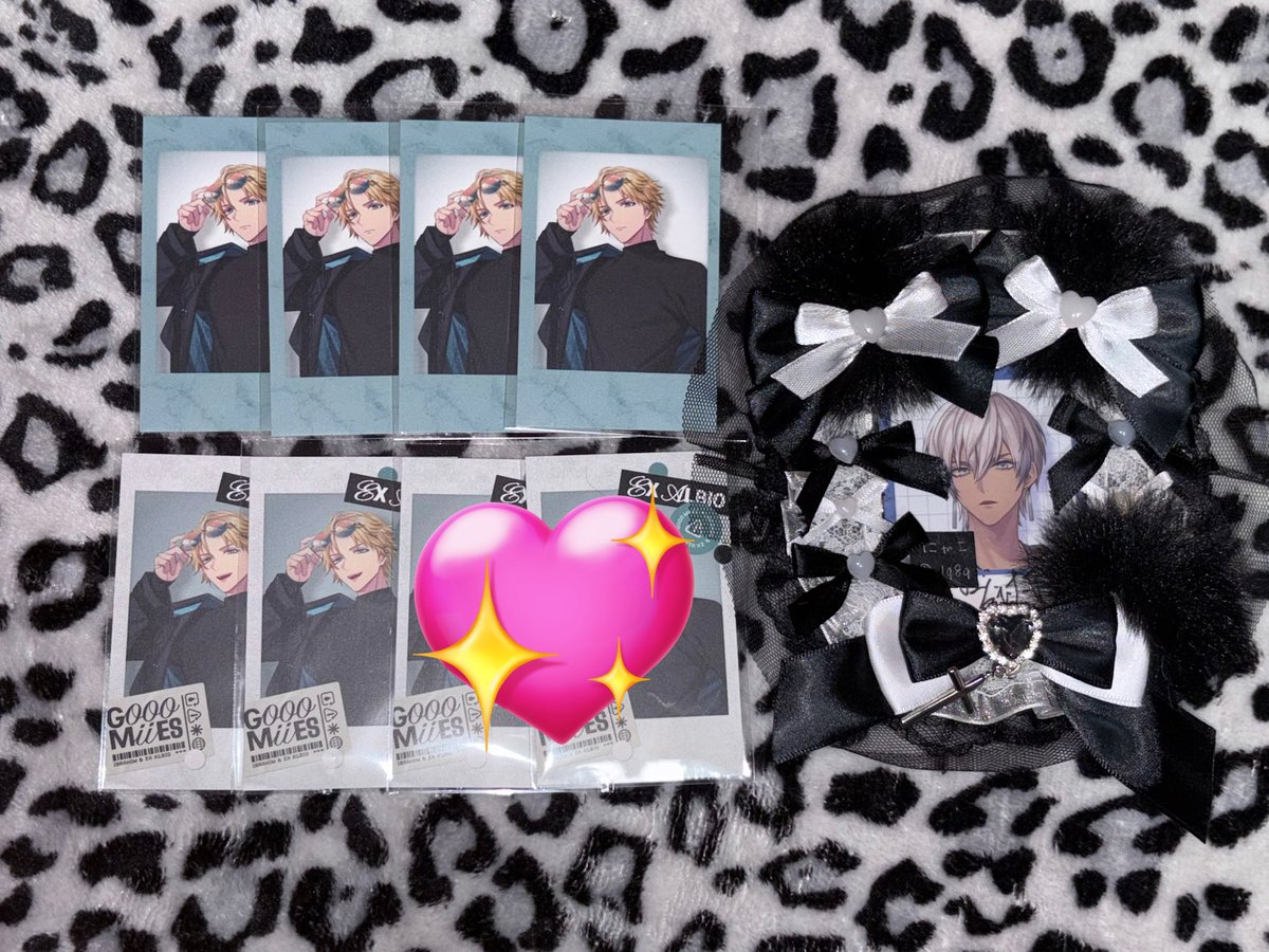 【交換】
にじさんじ GOOOMiiES チェキ

譲.画像参照

求.IDケースの方の無地