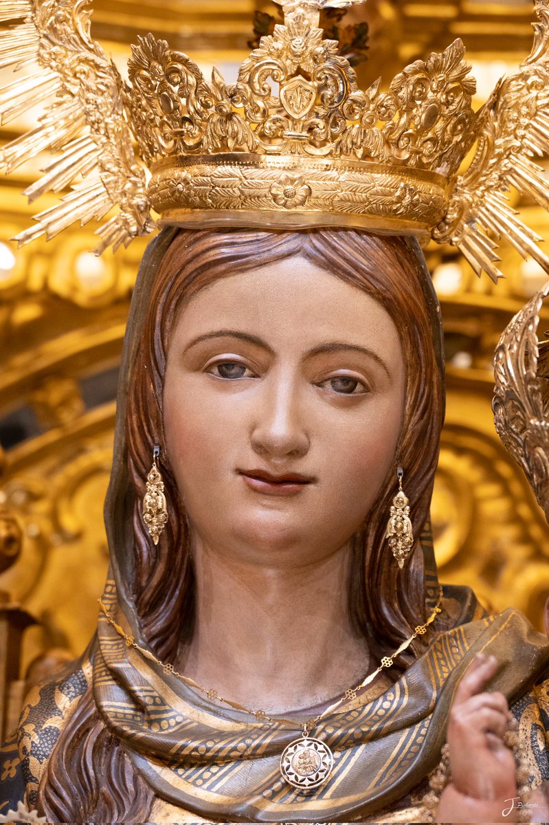 JPichardo93's tweet photo. Nuestra Señora de la Bella, Patrona de Lepe, coronada el 13 de junio de 1992.

5 días para la #MagnaHuelva https://t.co/qJCJ2MKpUd