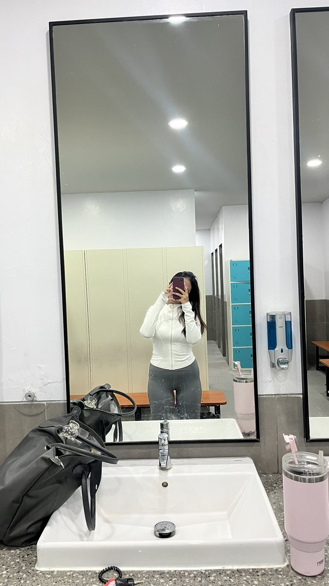 zil ⋆˚ʚɞ tweet media