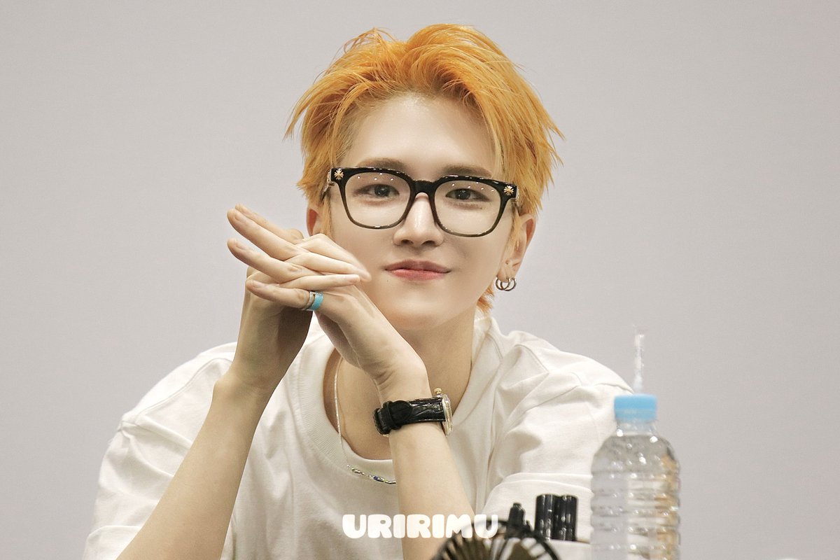 250915

#보이넥스트도어 #BOYNEXTDOOR
#리우 #RIWOO #リウ #プレサ #プレミアムサイン会