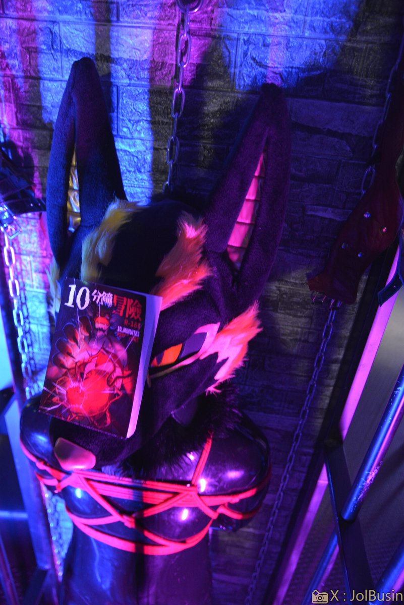 [阿努難得的工商時間（？]

在 <a href="/wanhuai250201/">玩壞bar</a> 喝杯酒就漸漸的不醒人事
醒來就被發現關在監牢裡了....
快放阿努出去！！！

#2025獸無限Infurnity
普普新刊宣傳+印調+預購
《A6口袋書：10分鐘冒險》
會寄攤在 阿鹽與鹽工野球部  J13 . J14
<a href="/JolBusin/">JOL busin (普普)</a> 的個人頁面也有抽獎活動歡迎去參加喔